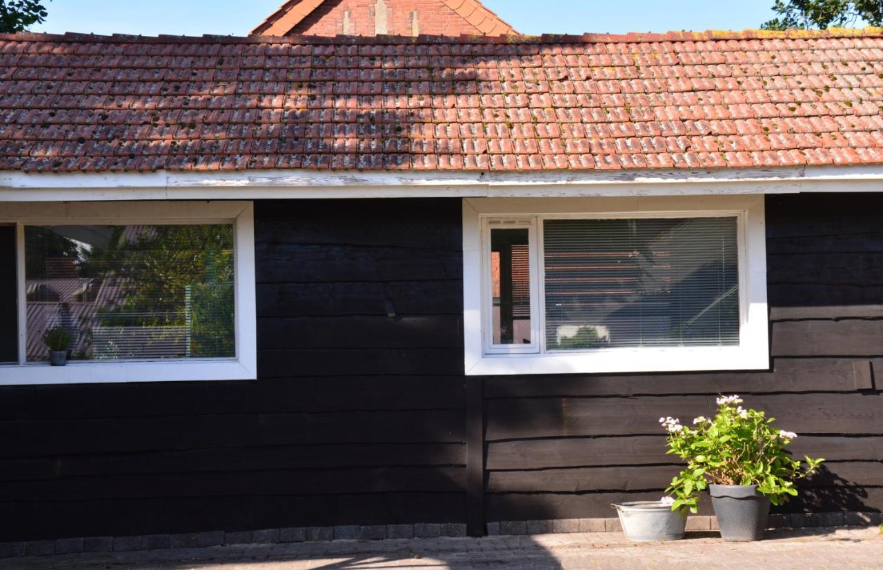 Ferienhaus Grafenland Dersum Exteriör bild