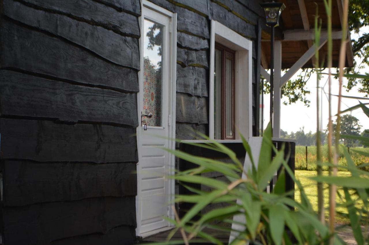 Ferienhaus Grafenland Dersum Exteriör bild